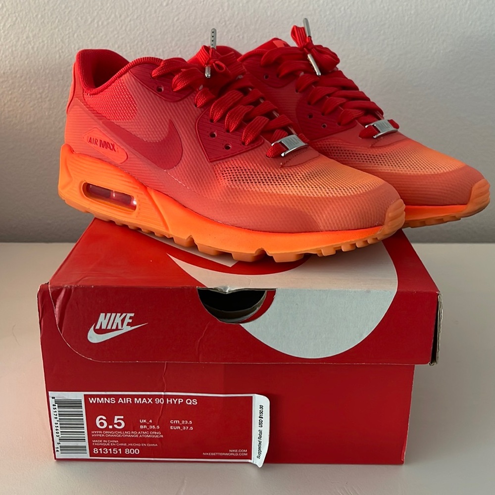 Nike WOMENS AIR MAX 90 HYPER ORANGE 6.5